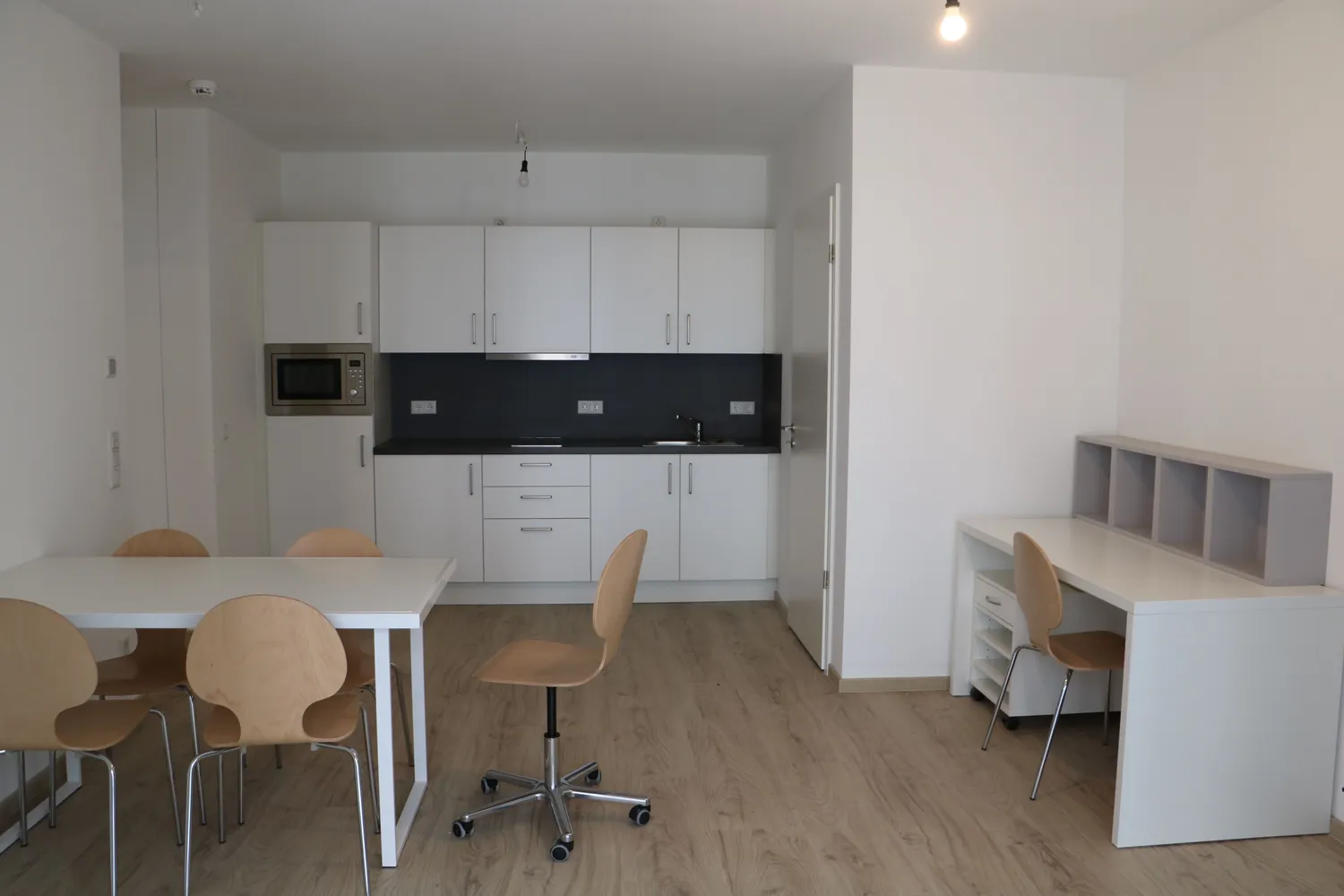 2 Zimmer Wohnung mit 54 m² in Berlin – Bild 2