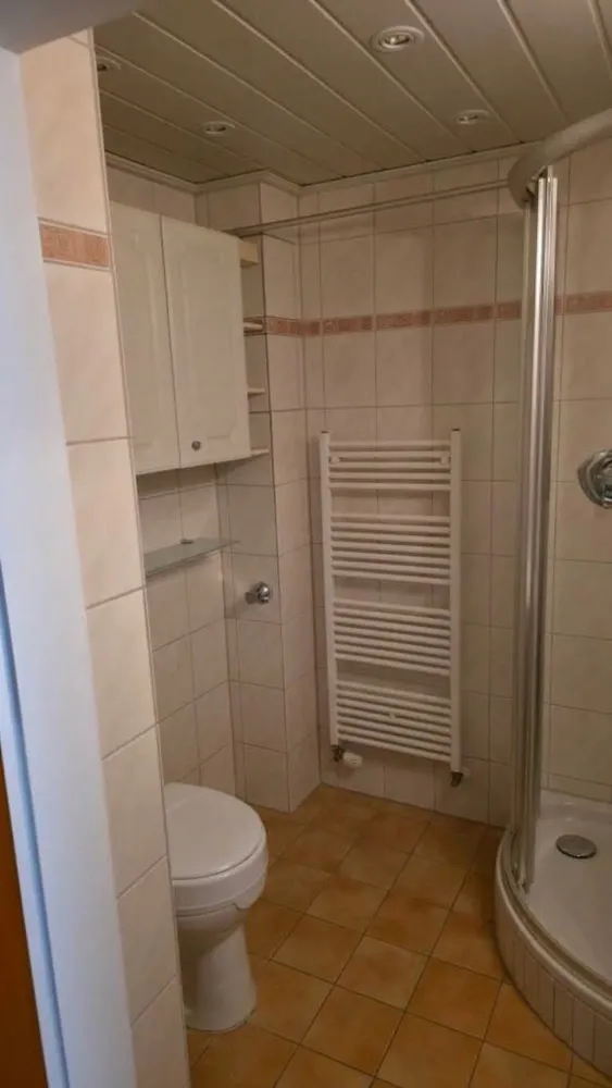 2 room apartment with 65 m² in Cologne – Photo 2