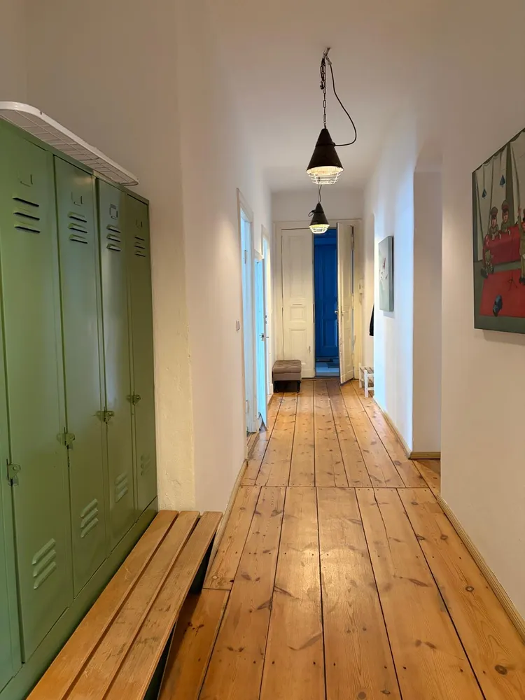 2 Zimmer Wohnung mit 70 m² in Berlin – Bild 2