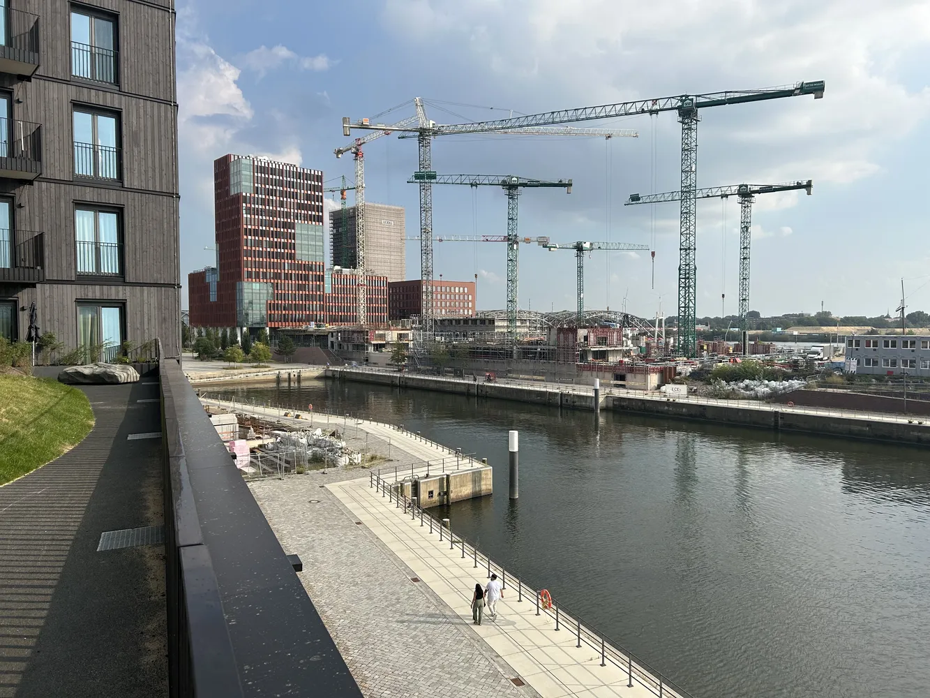 3 Zimmer Wohnung mit 115 m² in Hamburg – Bild 4