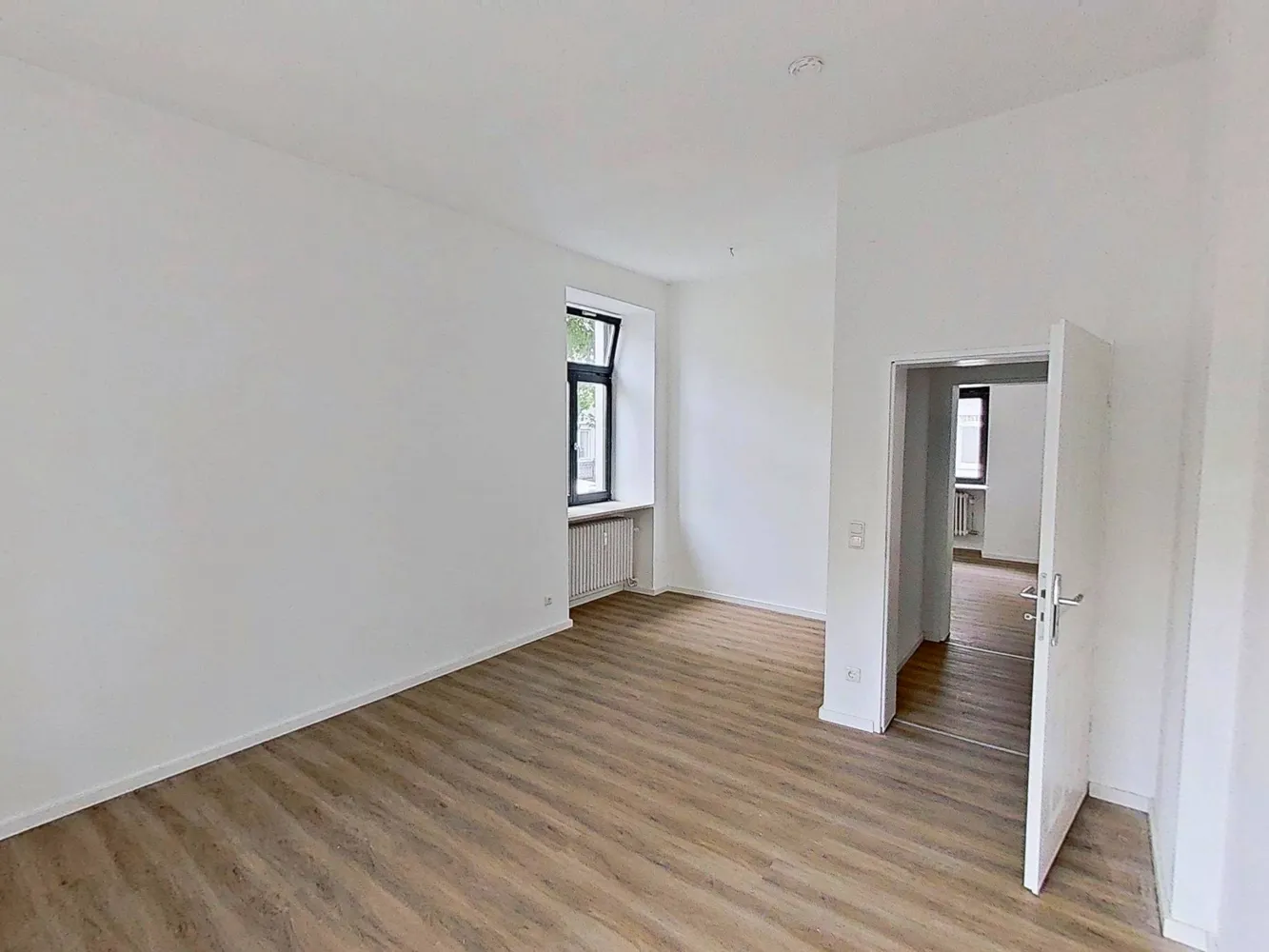 2 Zimmer Wohnung mit 67 m² in Augsburg – Bild 2
