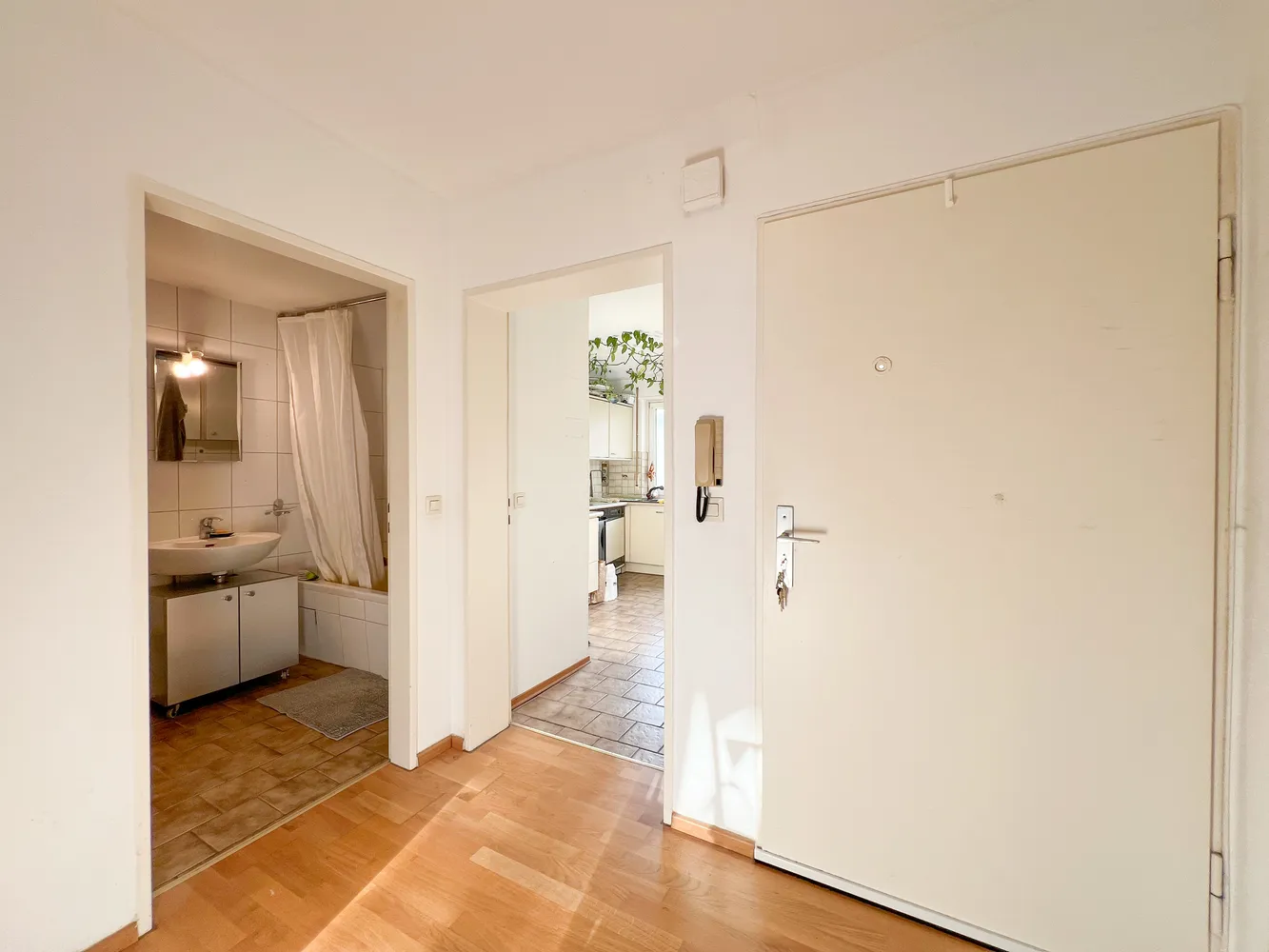 2 Zimmer Wohnung mit 52 m² in Mannheim – Bild 2