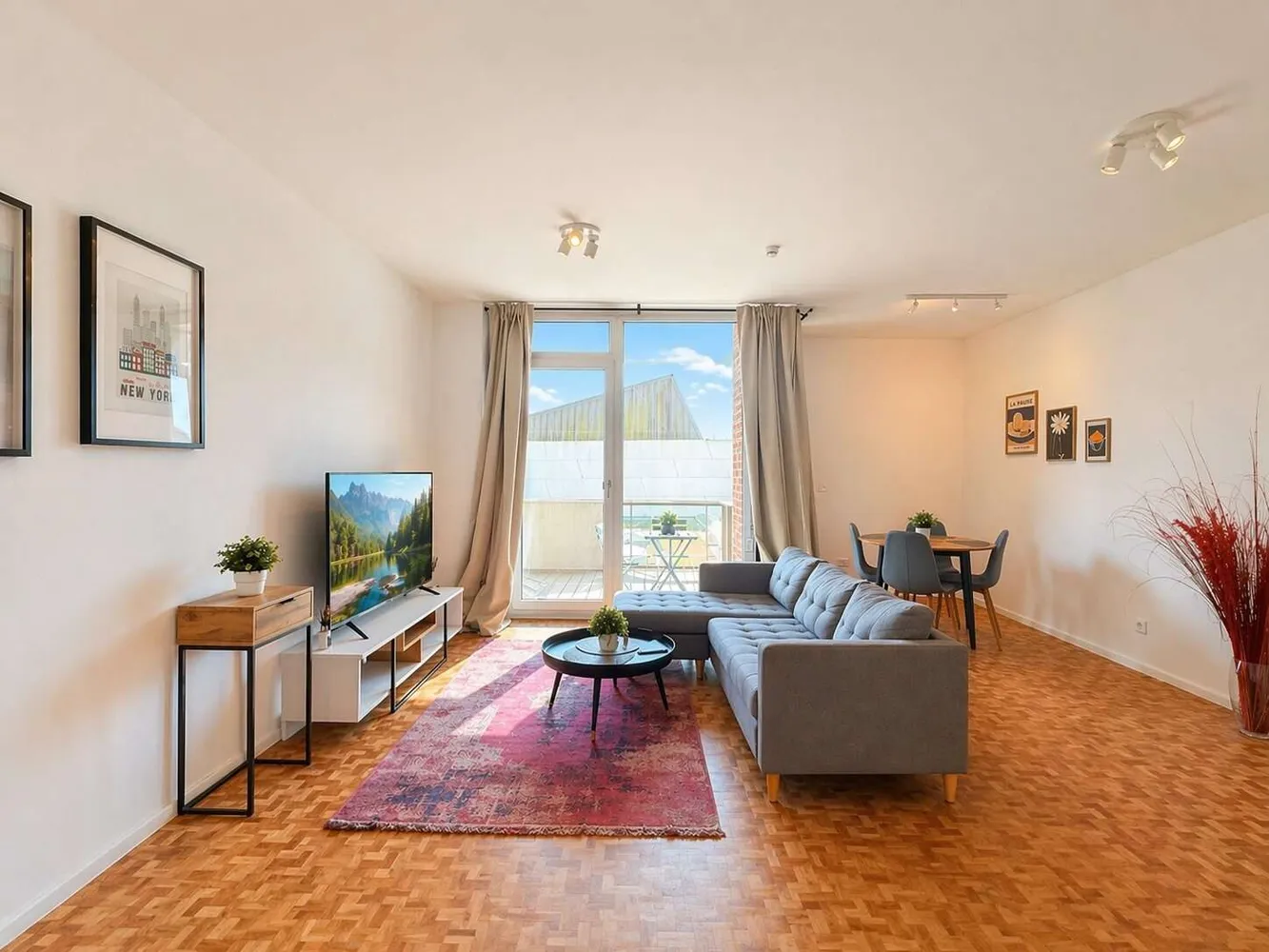 2 Zimmer Wohnung mit 68 m² in Hamburg – Bild 1