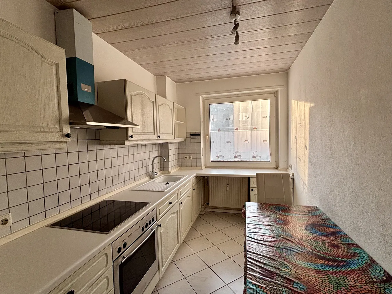 3 Zimmer Wohnung mit 70 m² in Düsseldorf – Bild 3