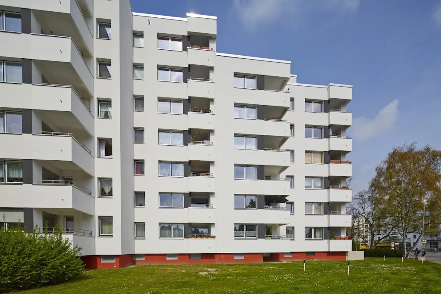 2 Zimmer Wohnung mit 67 m² in Berlin – Bild 1