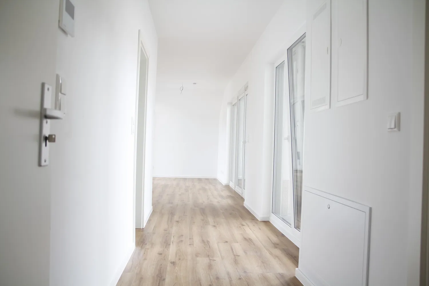 3 Zimmer Wohnung mit 88 m² in Frankfurt am Main – Bild 2
