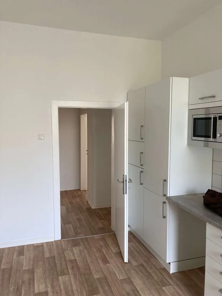 3 Zimmer Wohnung mit 95 m² in Duisburg – Bild 4