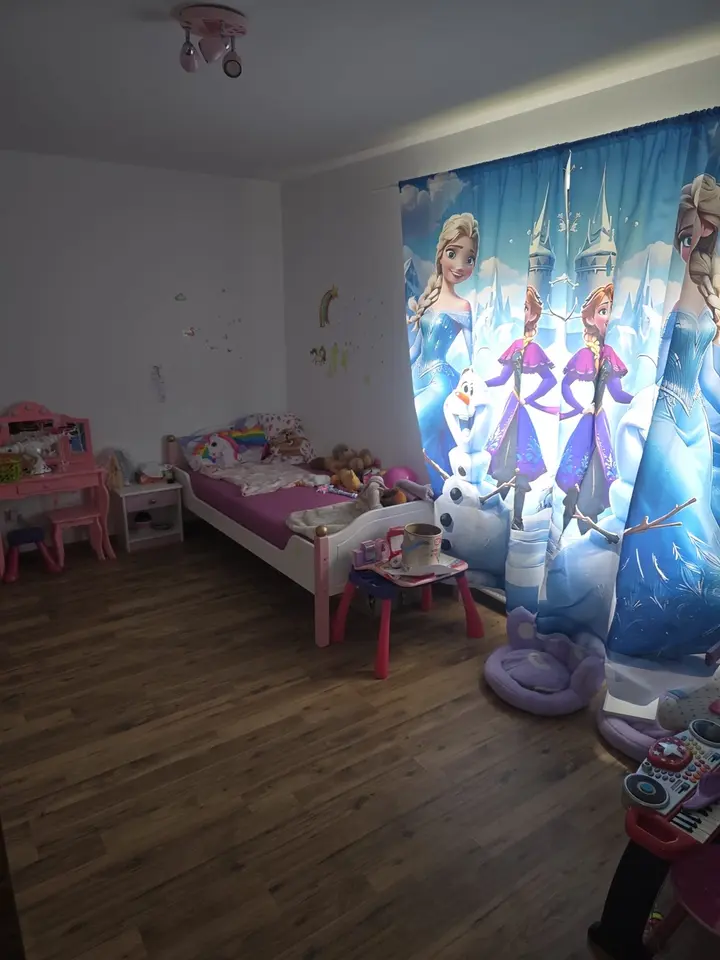 5 Zimmer Wohnung mit 133 m² in Regensburg – Bild 9