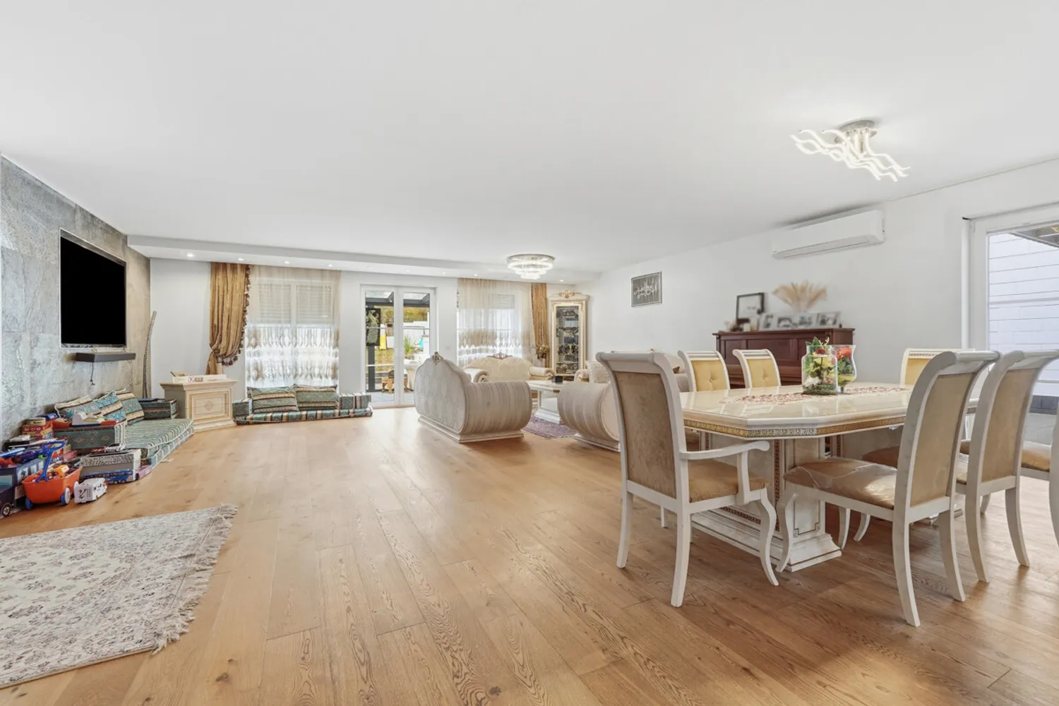 6 Zimmer Haus mit 195 m² in Köln – Bild 9