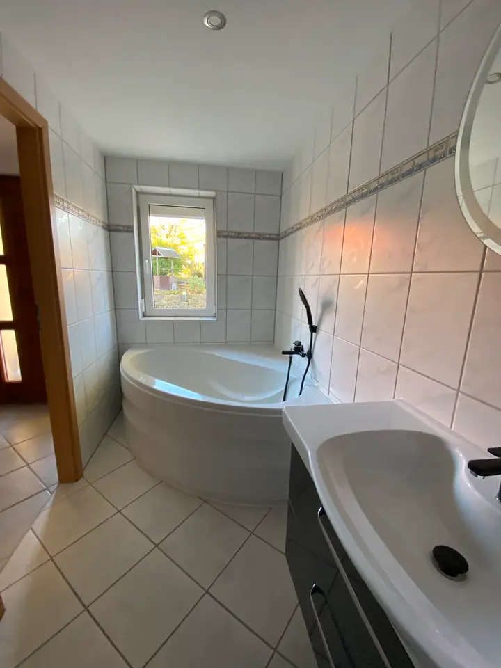 4 Zimmer Wohnung mit 125 m² in Radebeul – Bild 7