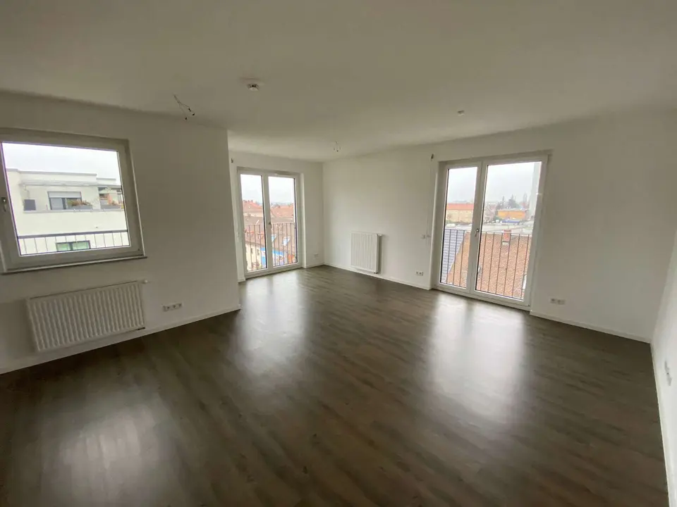 4 Zimmer Wohnung mit 115 m² in Nürnberg – Bild 2