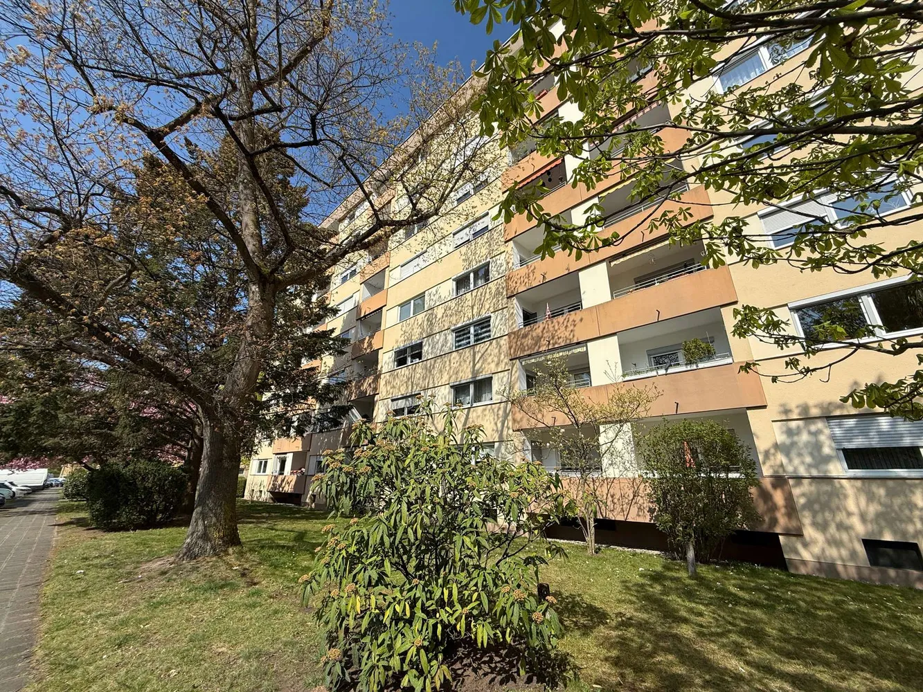 1 Zimmer Wohnung mit 33 m² in Nürnberg – Bild 12