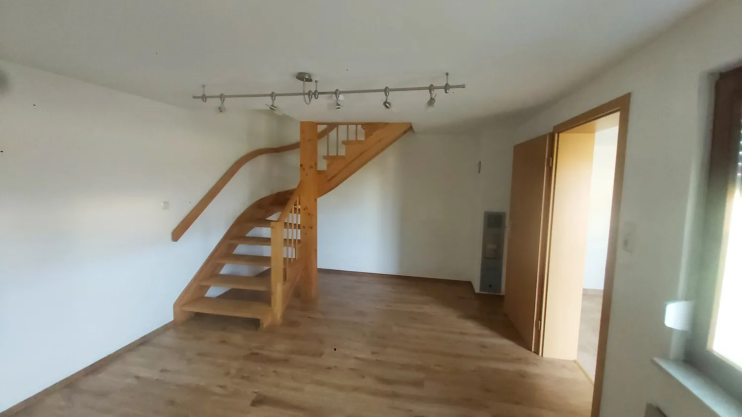 3 Zimmer Wohnung mit 71 m² in Deggendorf – Bild 3