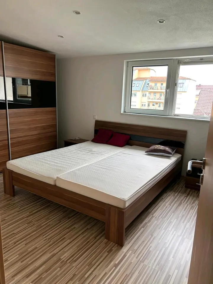 3 Zimmer Wohnung mit 153 m² in Pforzheim – Bild 2