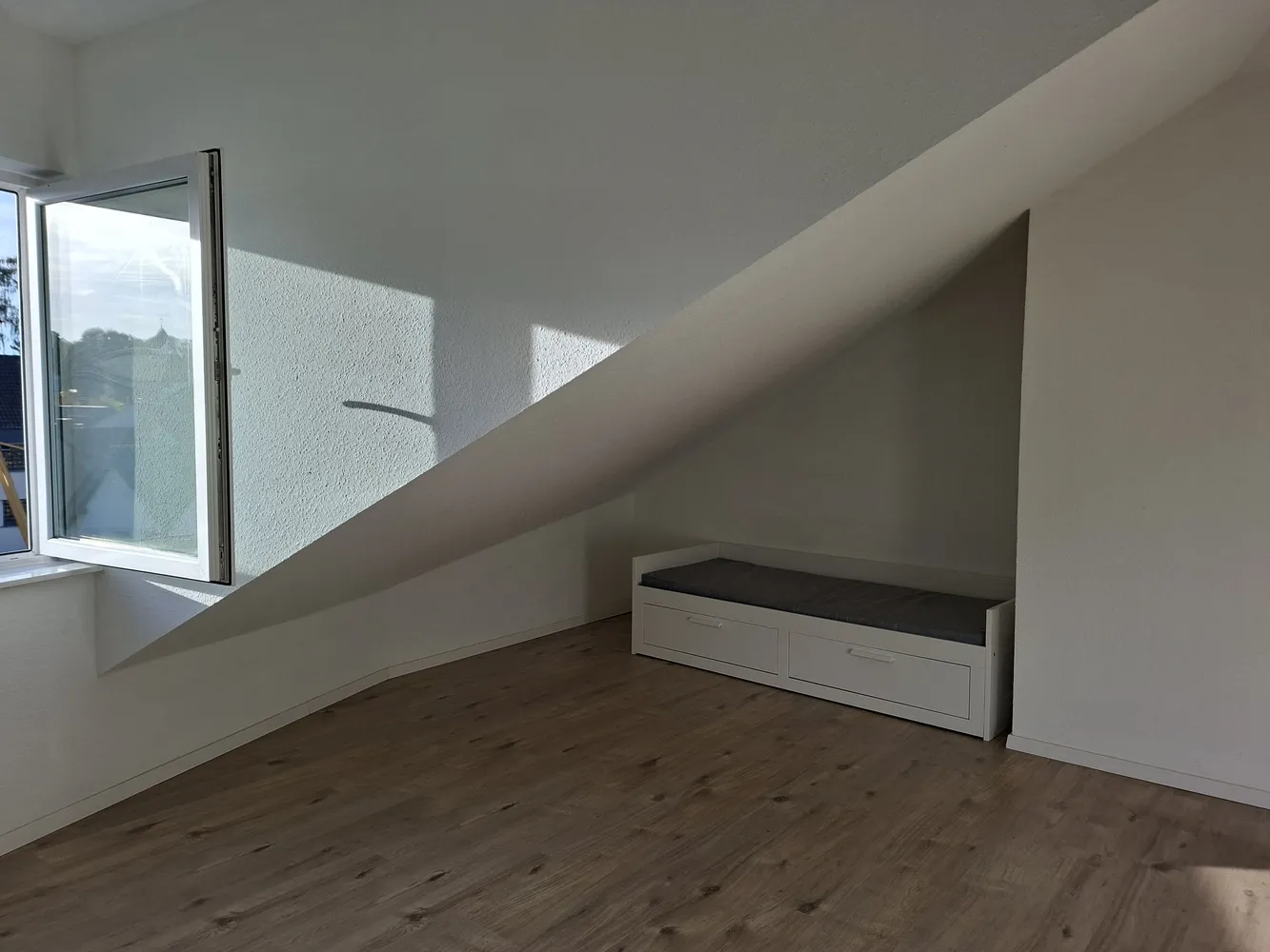 1 Zimmer Wohnung mit 30 m² in Bonn – Bild 3