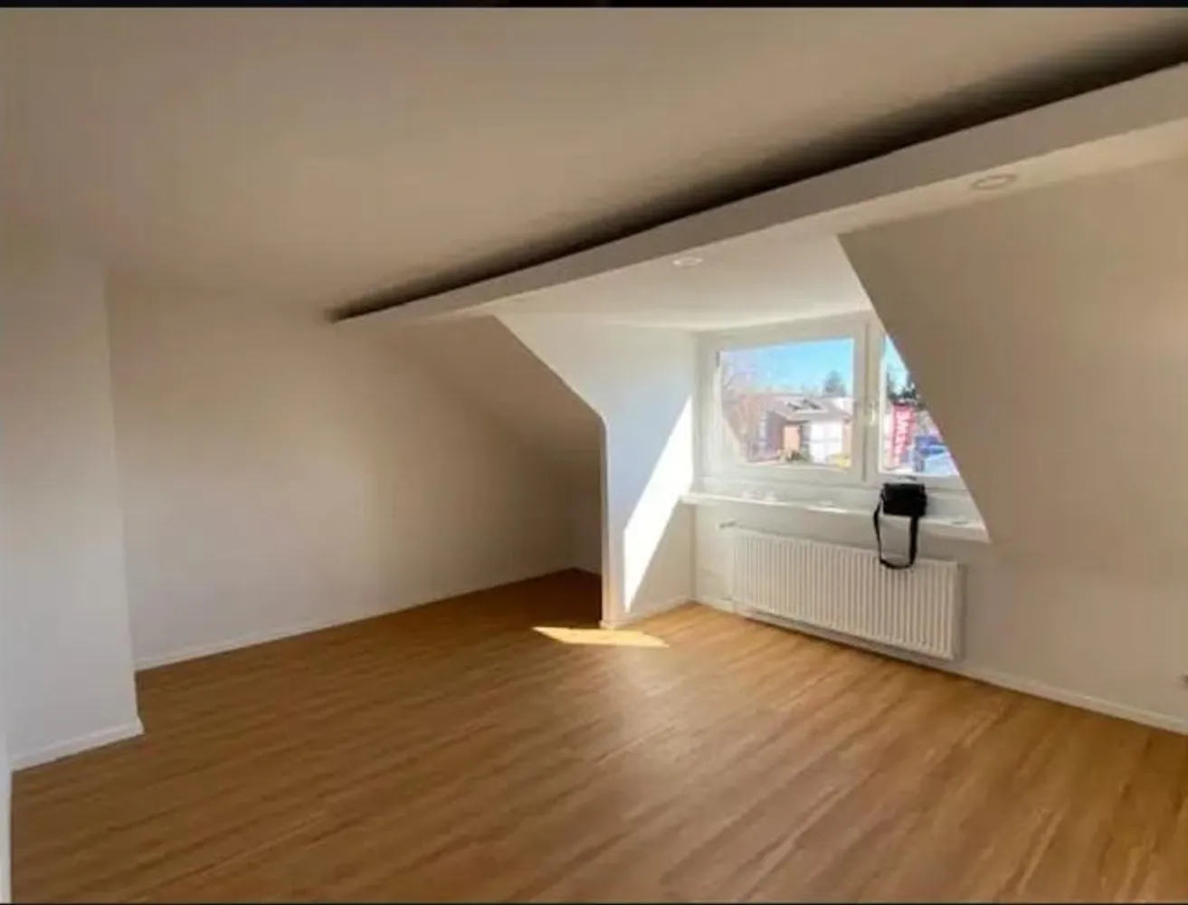 1 Zimmer Wohnung mit 38 m² in Köln – Bild 3