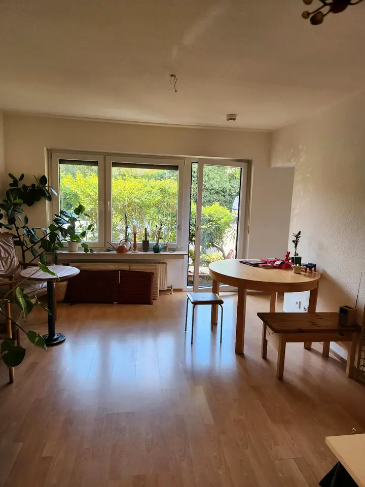2 Zimmer Wohnung mit 42 m² in Saarbrücken – Bild 1