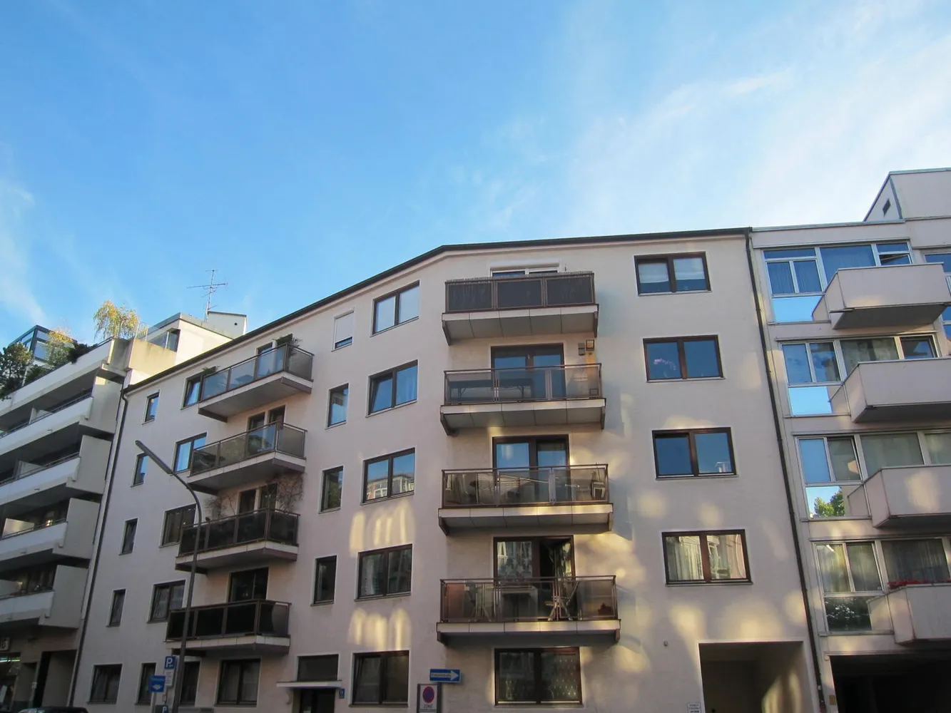 2 Zimmer Wohnung mit 50 m² in München – Bild 6