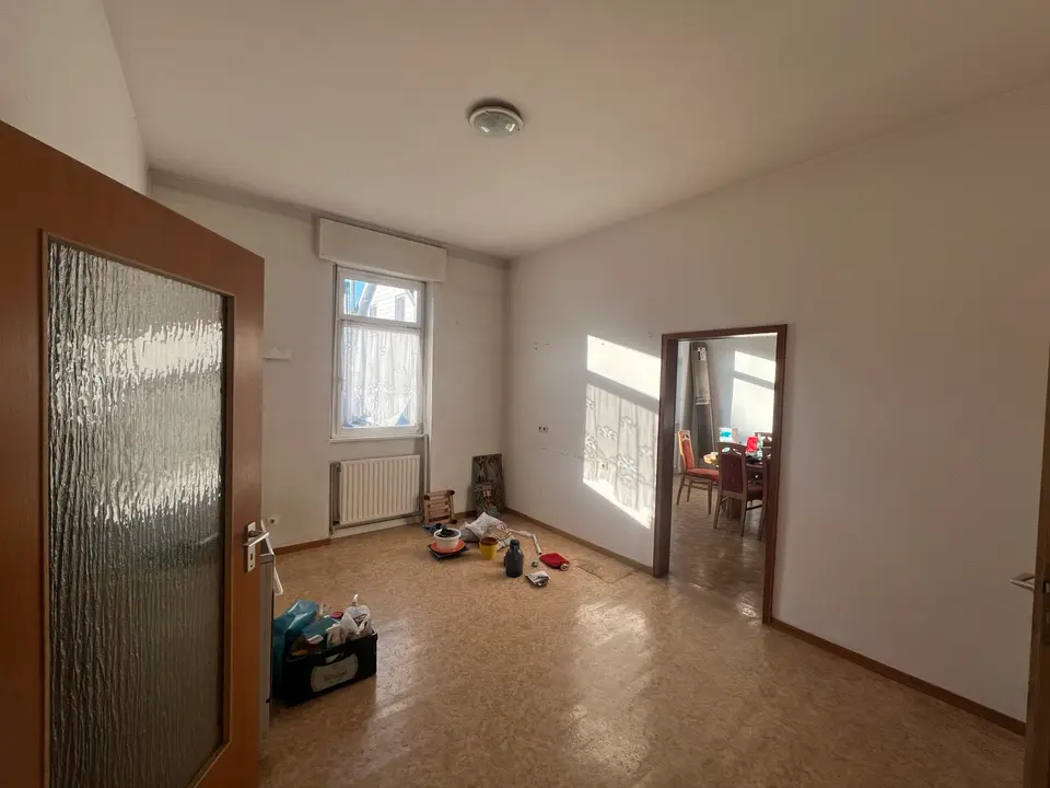 5 Zimmer Haus mit 150 m² in Saarbrücken – Bild 2