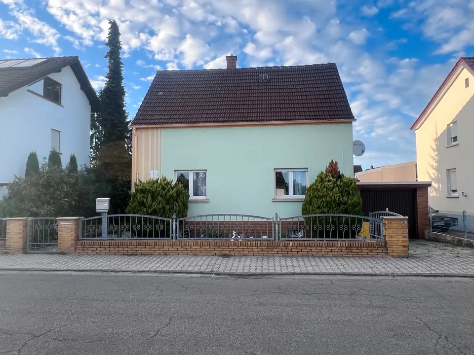 4 Zimmer Haus mit 180 m² in Viernheim – Bild 2