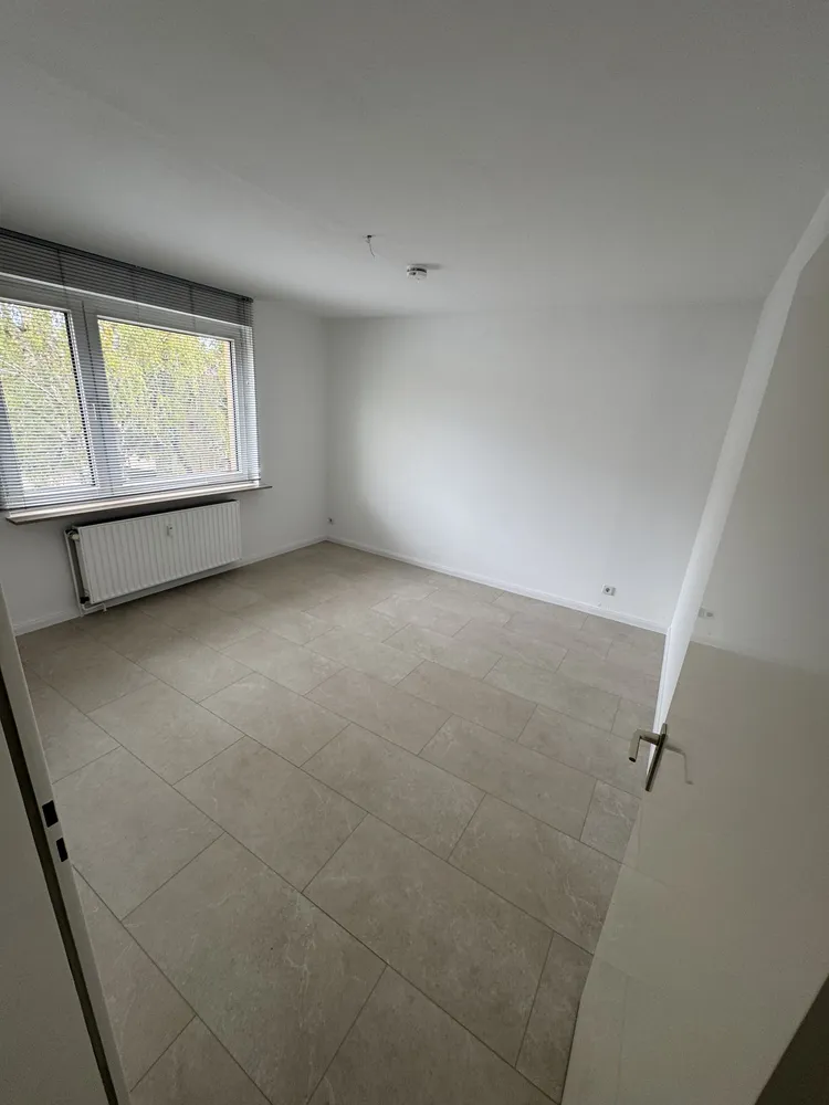 3 Zimmer Wohnung mit 71 m² in Düsseldorf – Bild 3
