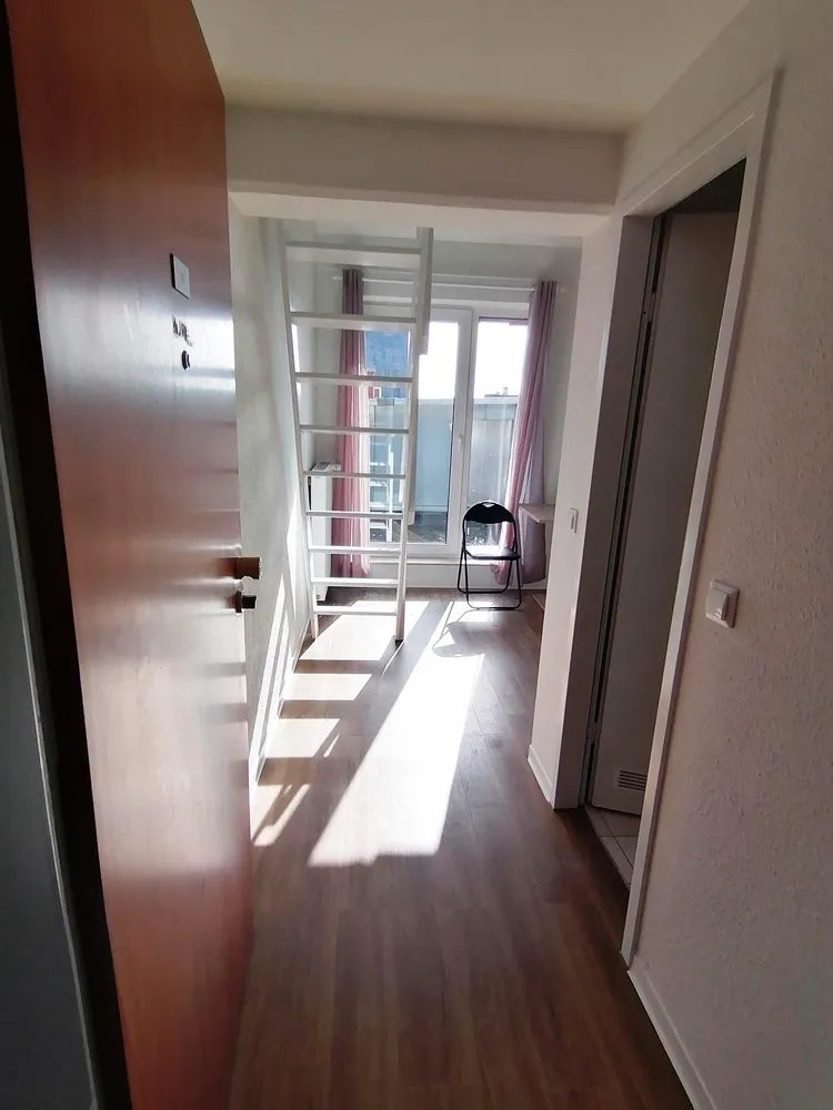 1 Zimmer Wohnung mit 29 m² in Aachen – Bild 7