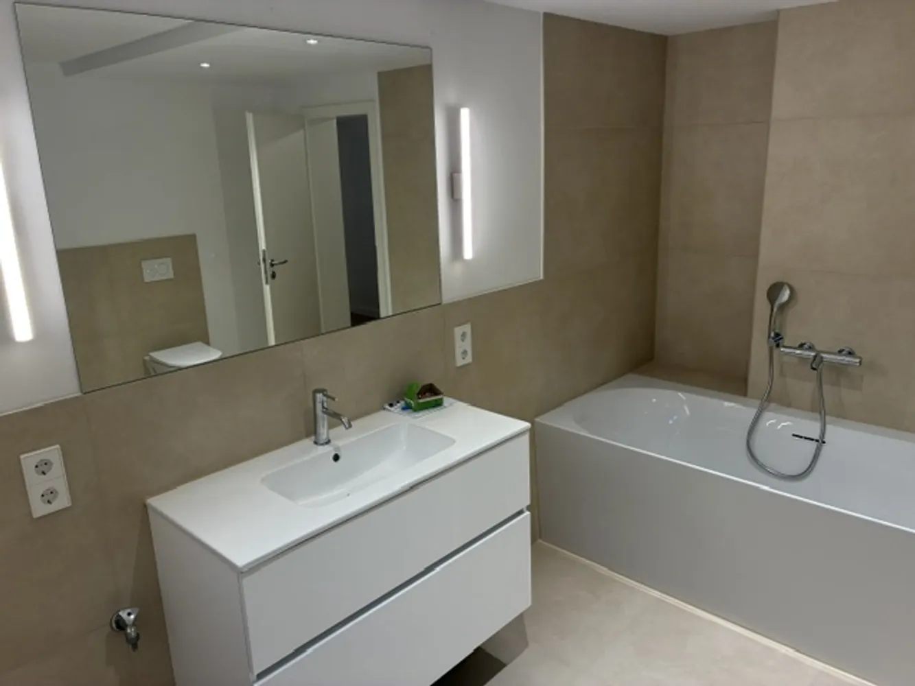 4 Zimmer Wohnung mit 109 m² in Berlin – Bild 1