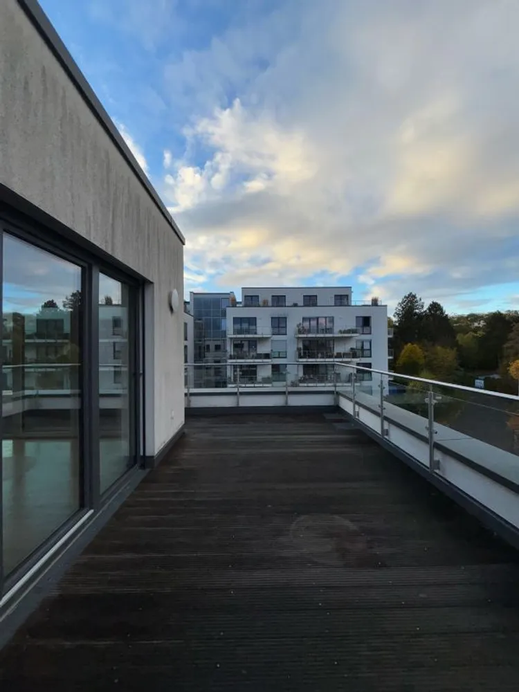 3 Zimmer Wohnung mit 127 m² in Bonn – Bild 12