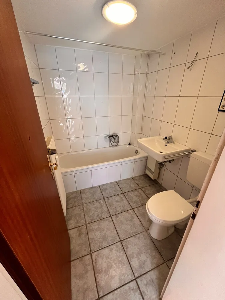 2 Zimmer Wohnung mit 56 m² in Solingen – Bild 2