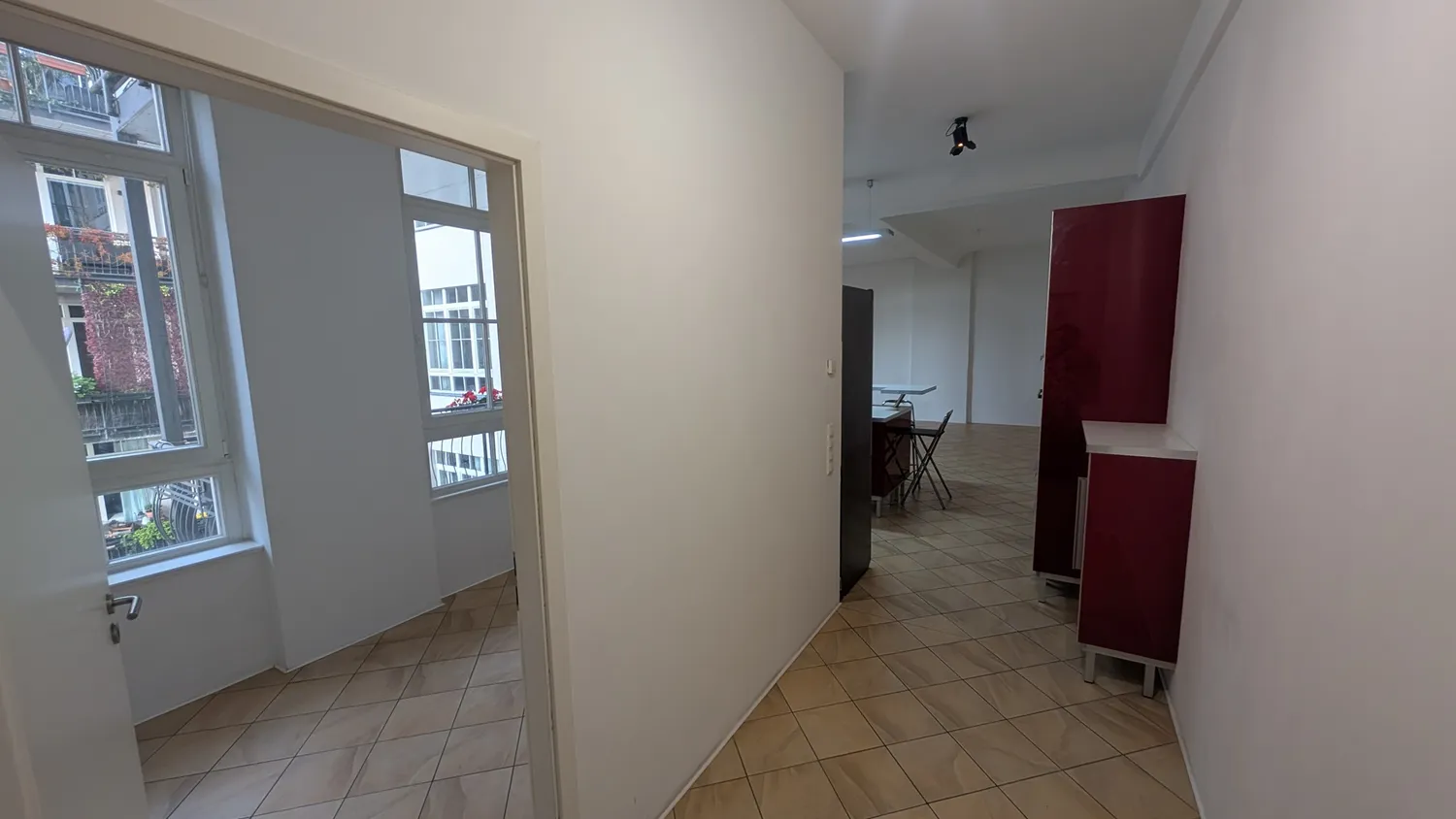 3 Zimmer Wohnung mit 104 m² in Berlin – Bild 2