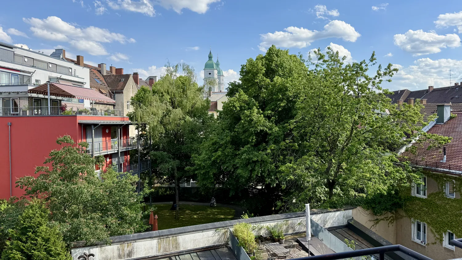 2 Zimmer Wohnung mit 55 m² in München – Bild 3
