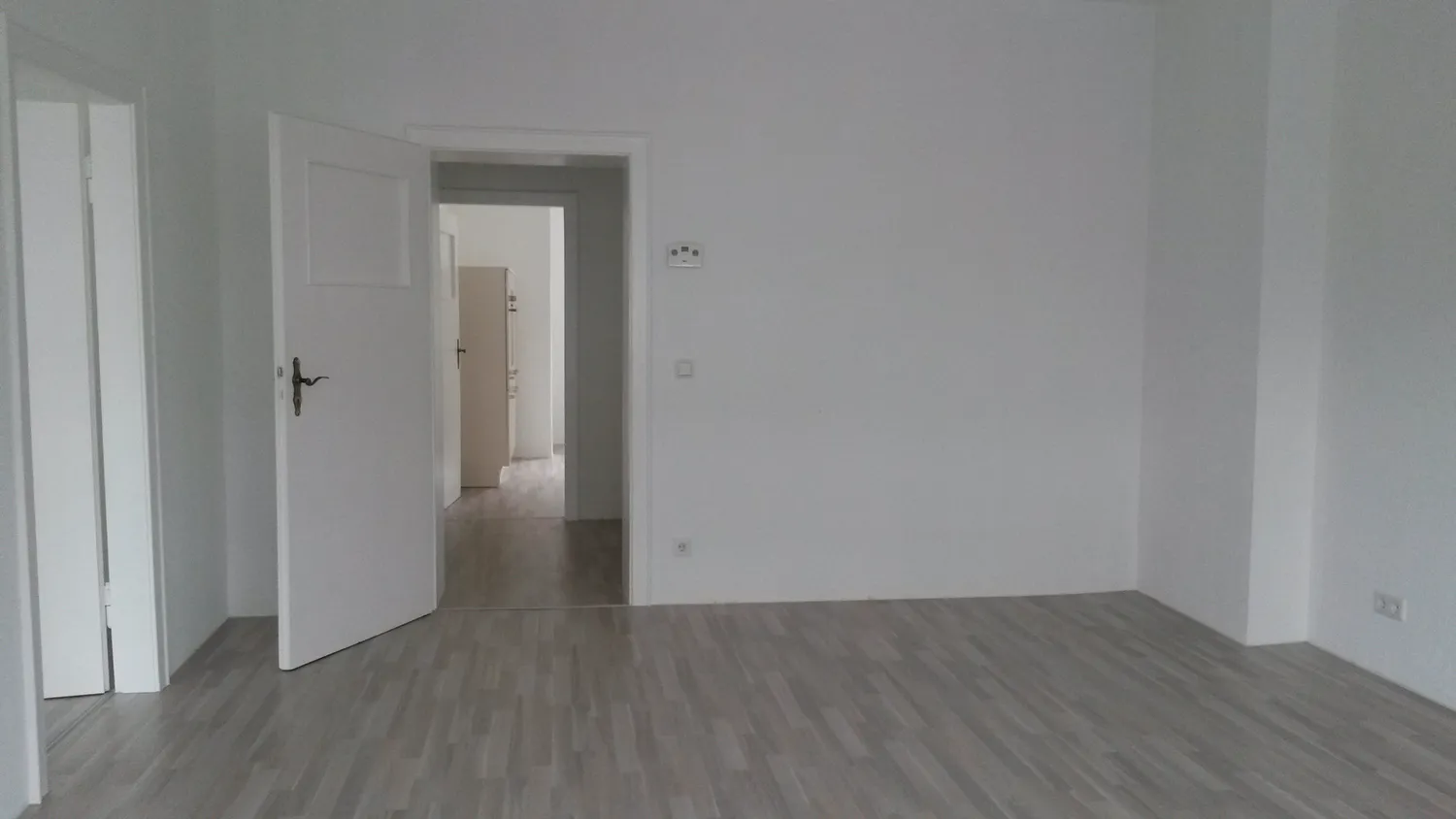 2 room apartment with 75 m² in Düsseldorf – Photo 5