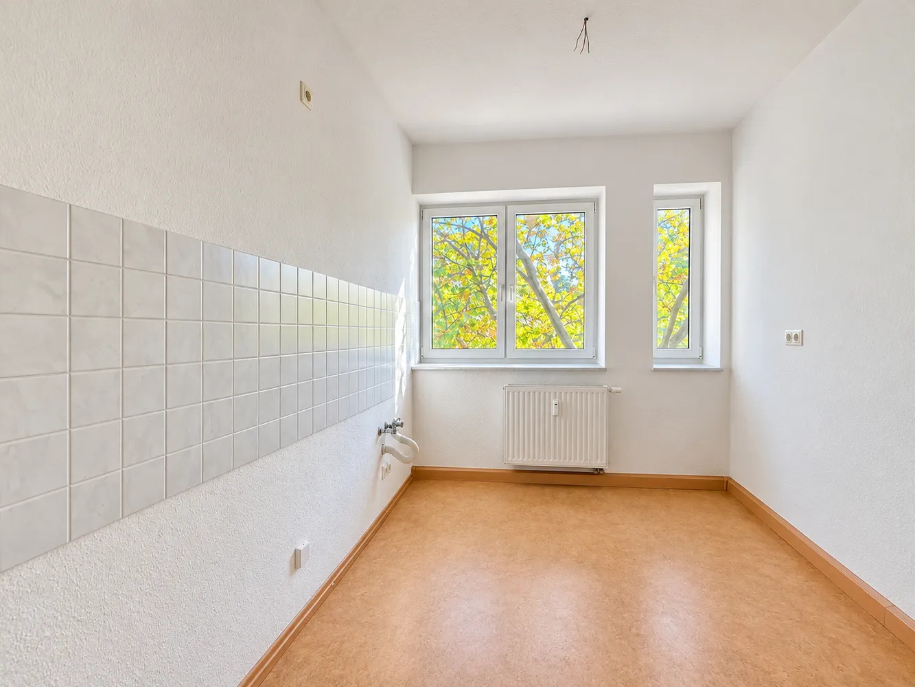 4 Zimmer Wohnung mit 98 m² in Halle (Saale) – Bild 4