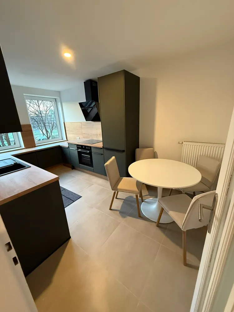 4 Zimmer Wohnung mit 73 m² in München – Bild 1