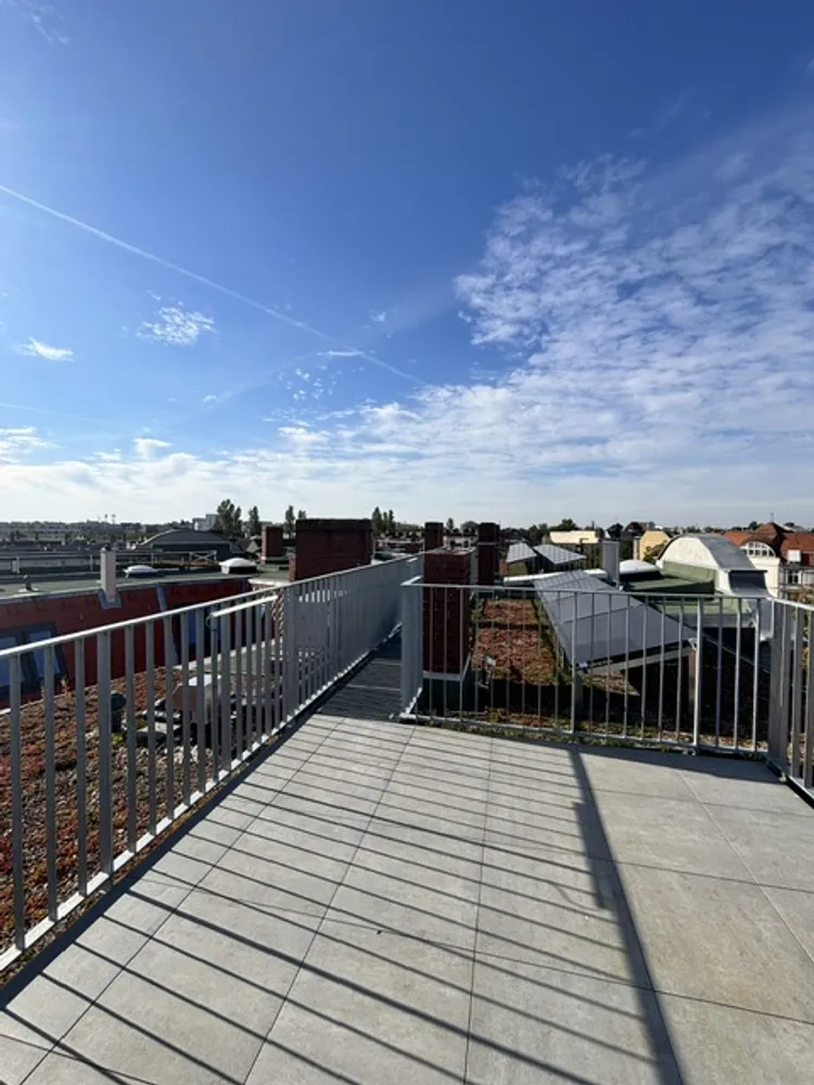 3 Zimmer Wohnung mit 80 m² in Berlin – Bild 4