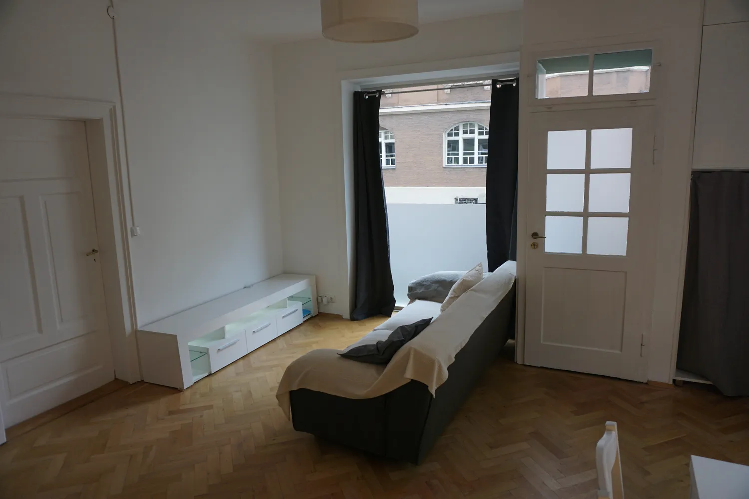 2 Zimmer Wohnung mit 60 m² in München – Bild 2