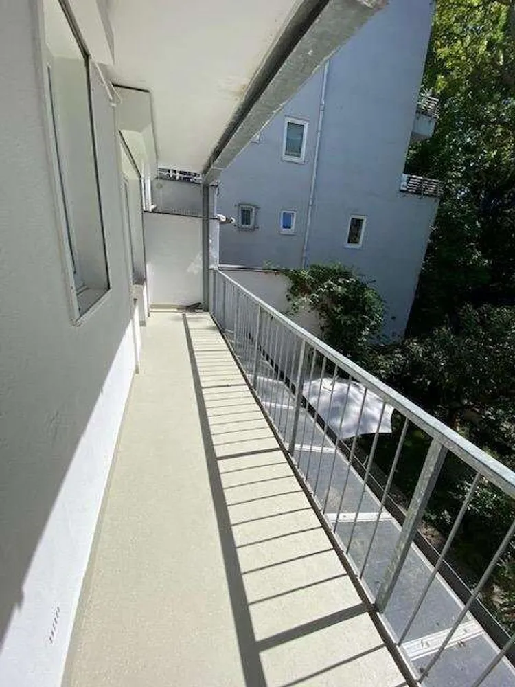 3 Zimmer Wohnung mit 100 m² in Düsseldorf – Bild 8
