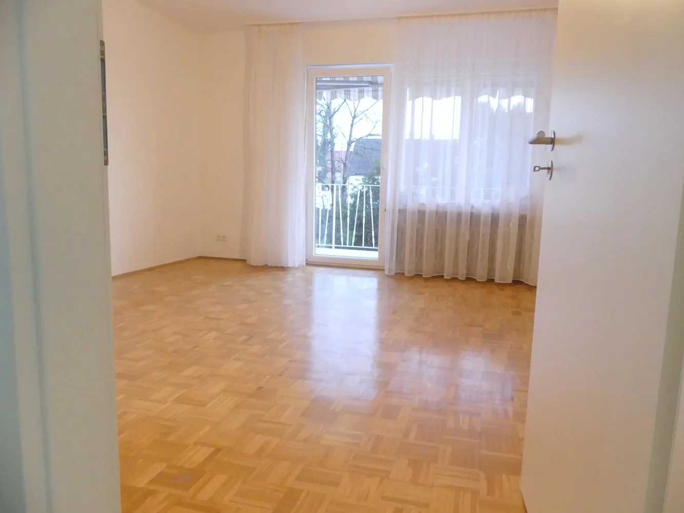 2 room apartment with 89 m² in Munich – Photo 1