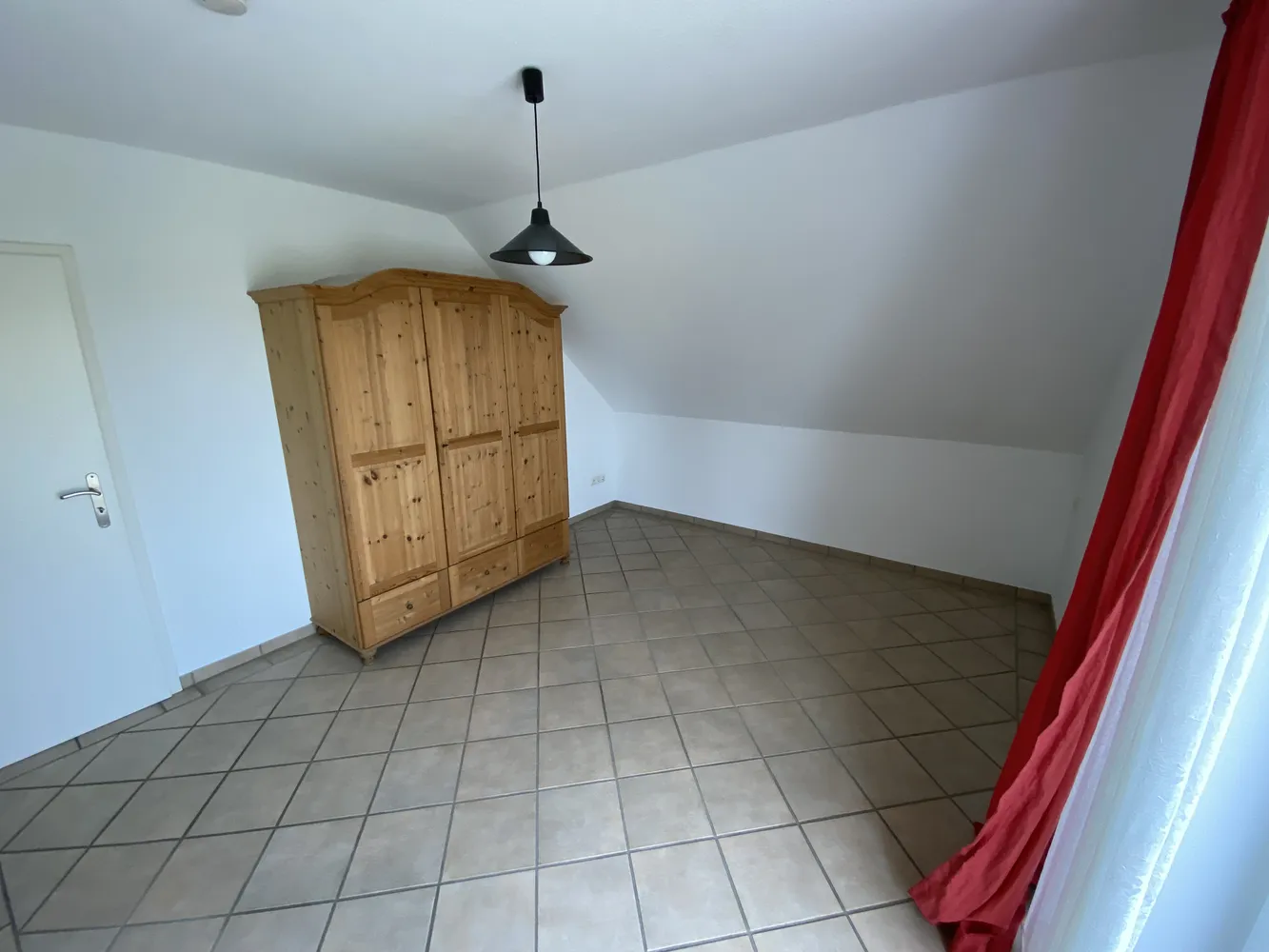 5 Zimmer Wohnung mit 150 m² in Wiesbaden – Bild 10