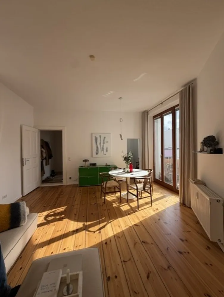 2 Zimmer Wohnung mit 74 m² in Berlin – Bild 1