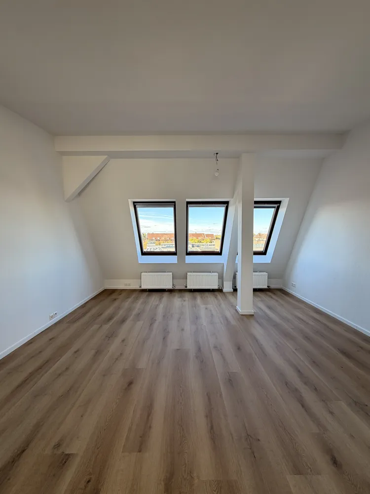 2 Zimmer Wohnung mit 79 m² in Berlin – Bild 6