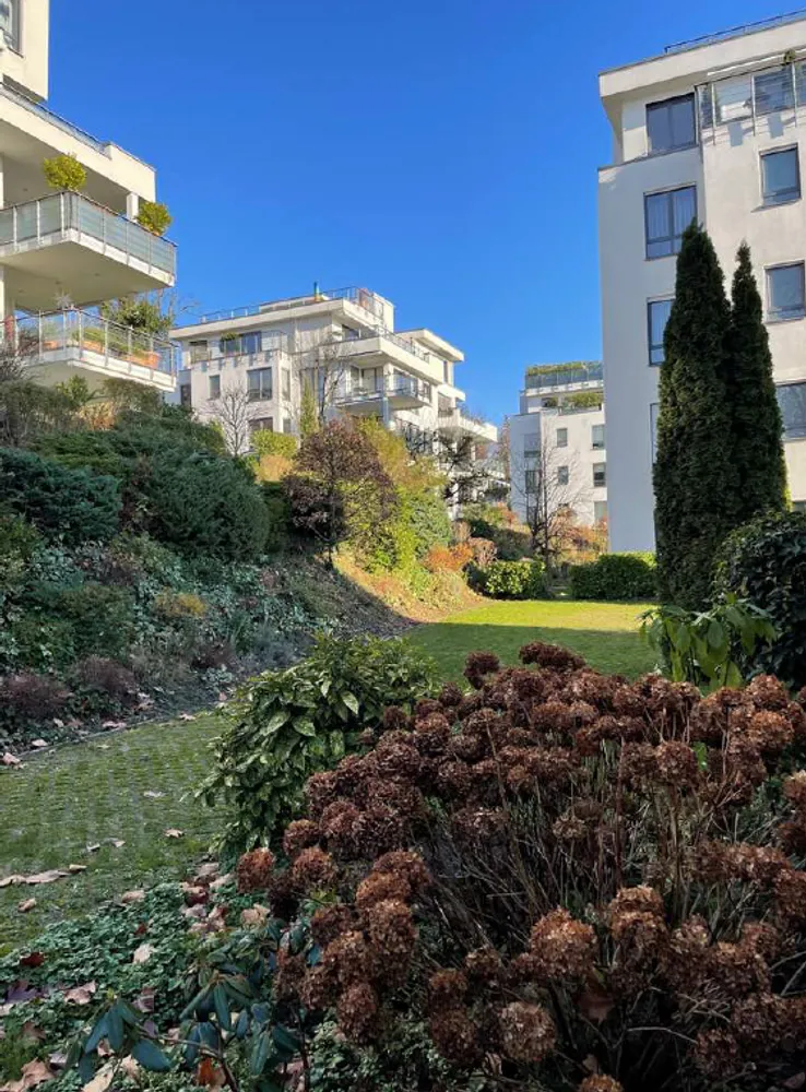 5 Zimmer Wohnung mit 208 m² in Wiesbaden – Bild 11
