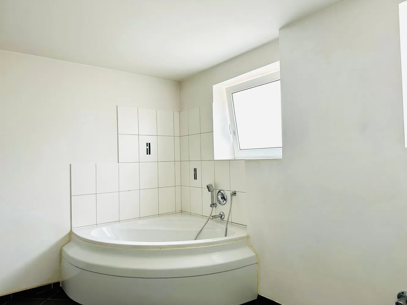 6 Zimmer Wohnung mit 125 m² in Nürnberg – Bild 10