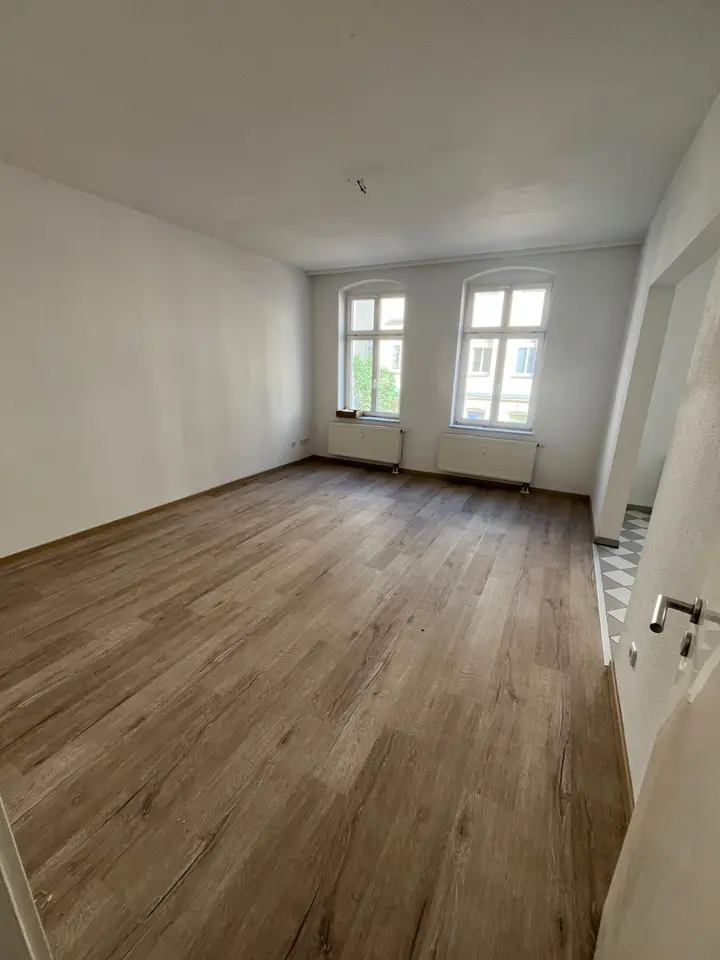 2 Zimmer Wohnung mit 63 m² in Zeitz – Bild 1