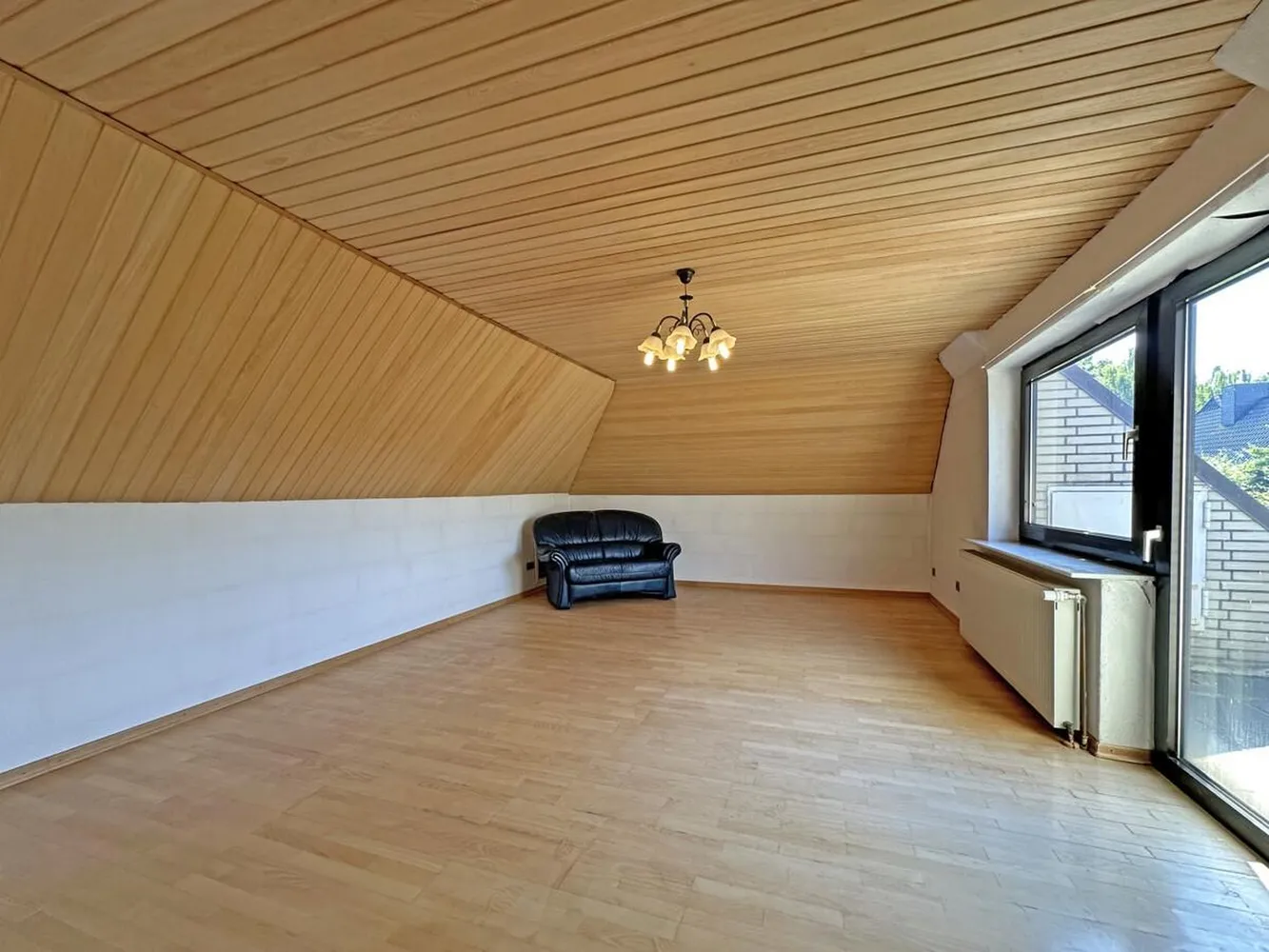 5 Zimmer Wohnung mit 101 m² in Hamburg – Bild 8