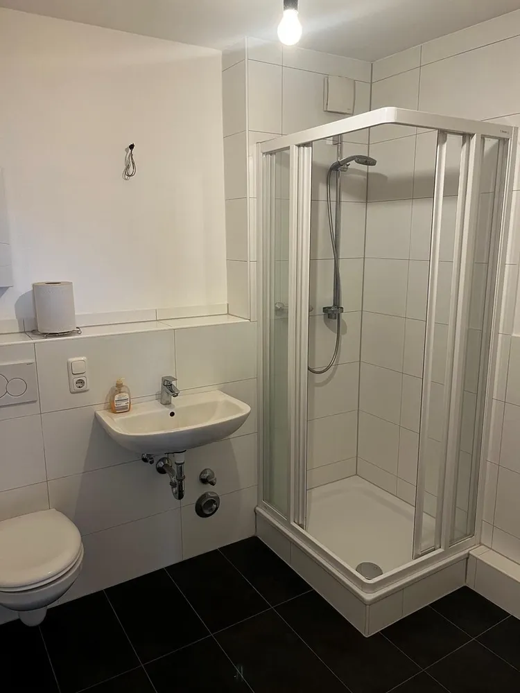 2 Zimmer Wohnung mit 57 m² in Köln – Bild 4