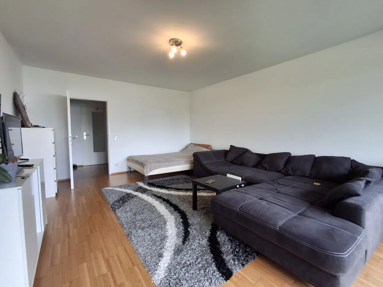 2 Zimmer Wohnung mit 86 m² in Bonn – Bild 3