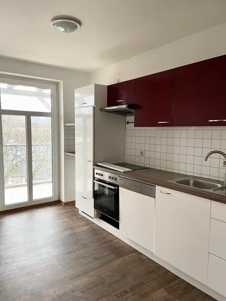 3 Zimmer Wohnung mit 77 m² in Plauen – Bild 2