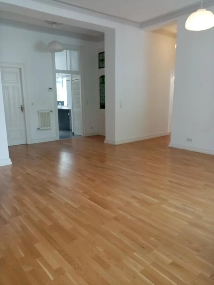 4 Zimmer Wohnung mit 140 m² in Wiesbaden – Bild 3