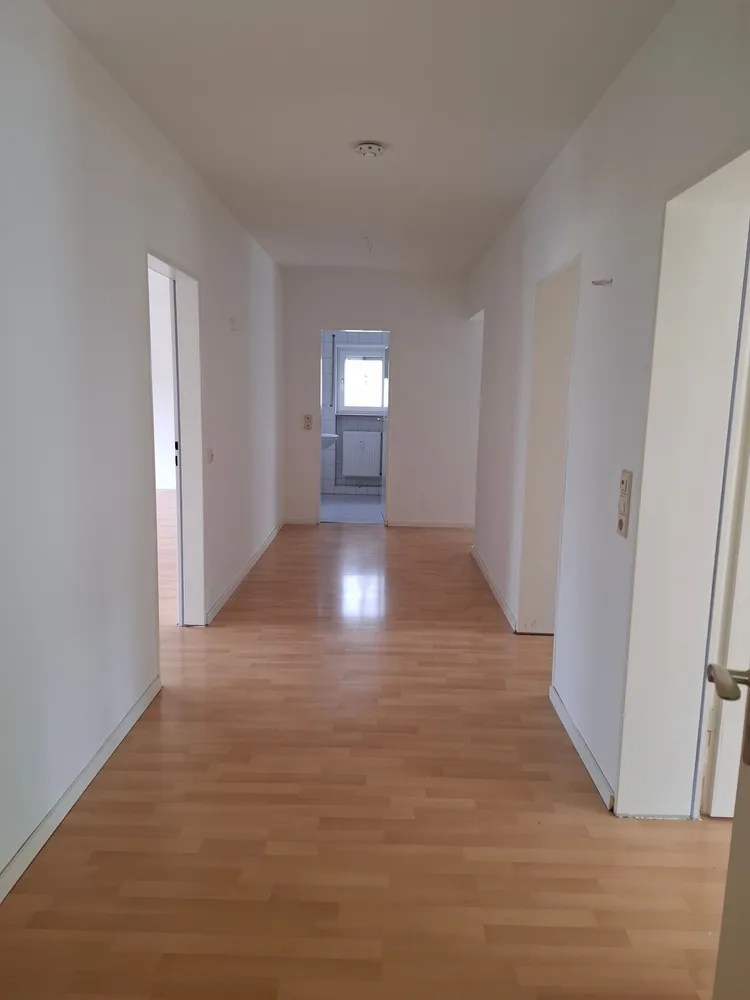 3 Zimmer Wohnung mit 93 m² in Wiesbaden – Bild 9